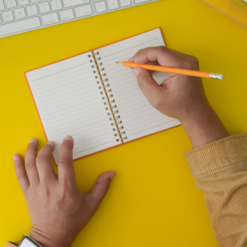 نوشتن تأملی – یک: من که هستم؟